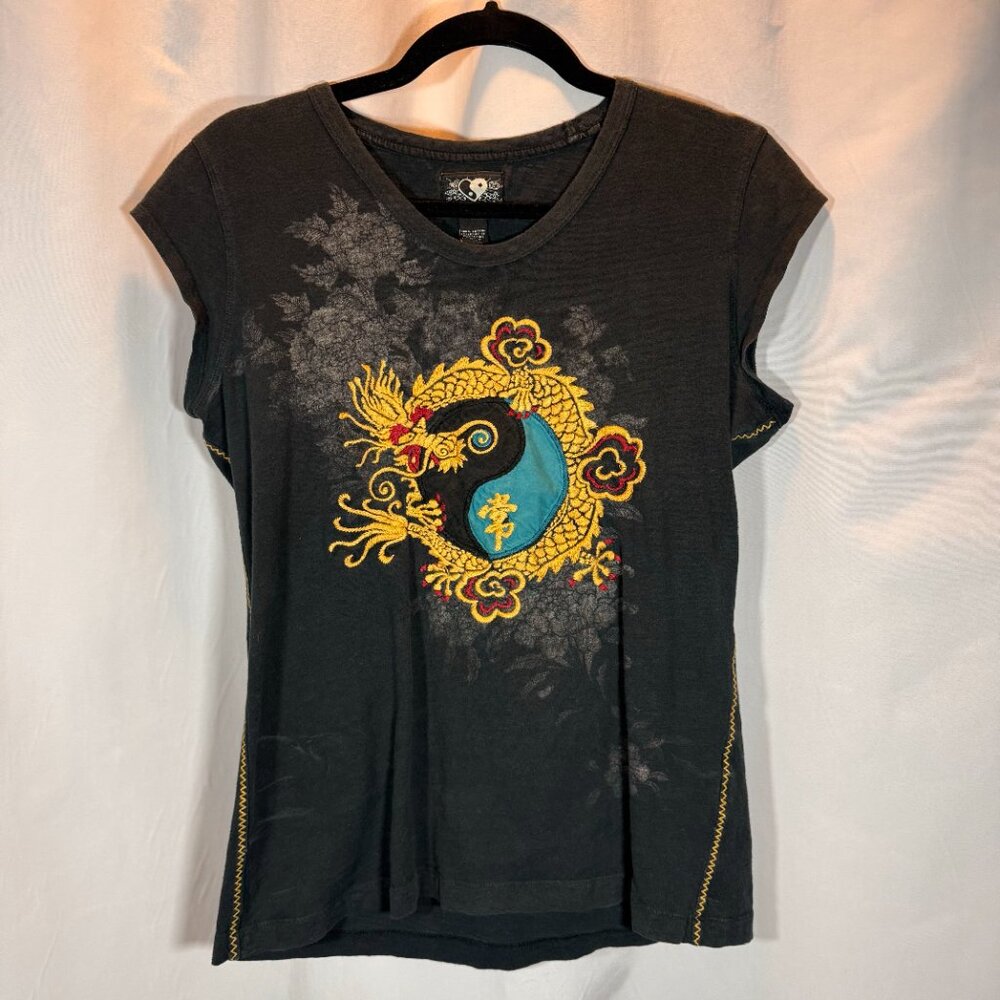 Gorgeous Lucky Brand vintage tee with embroidered dragon - Women's L